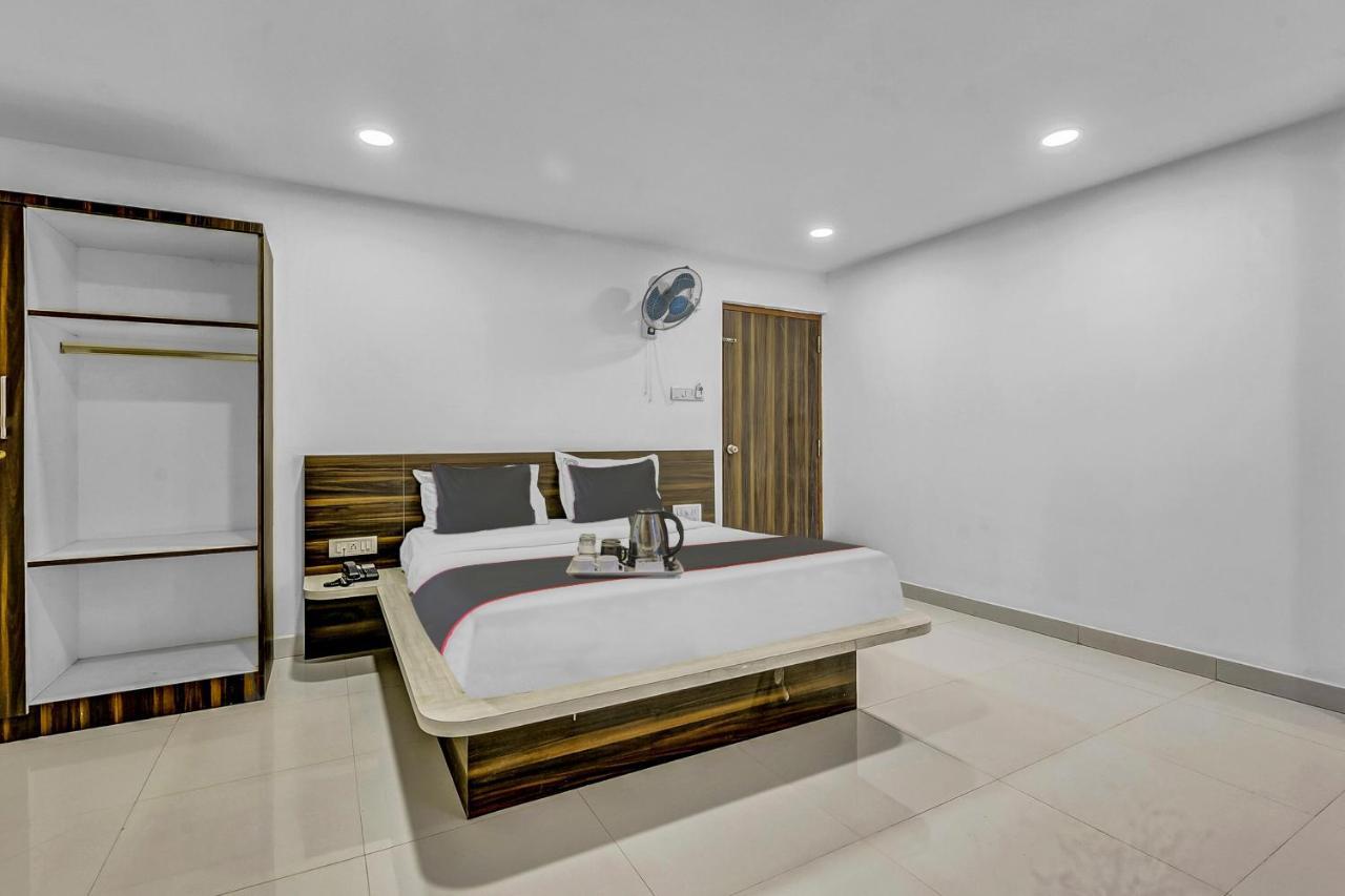 Hotel Sai Town House Мангалор Екстериор снимка