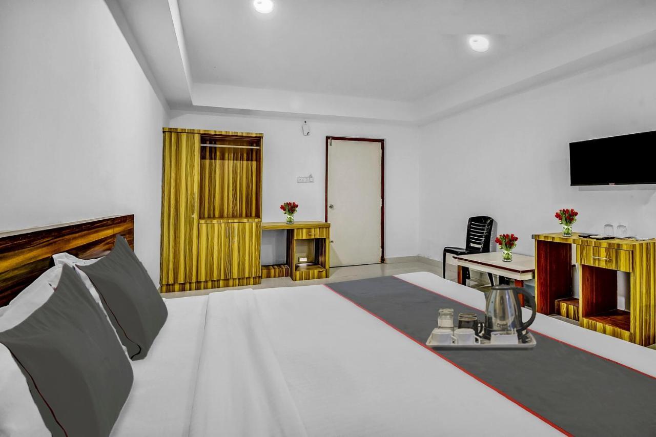 Hotel Sai Town House Мангалор Екстериор снимка