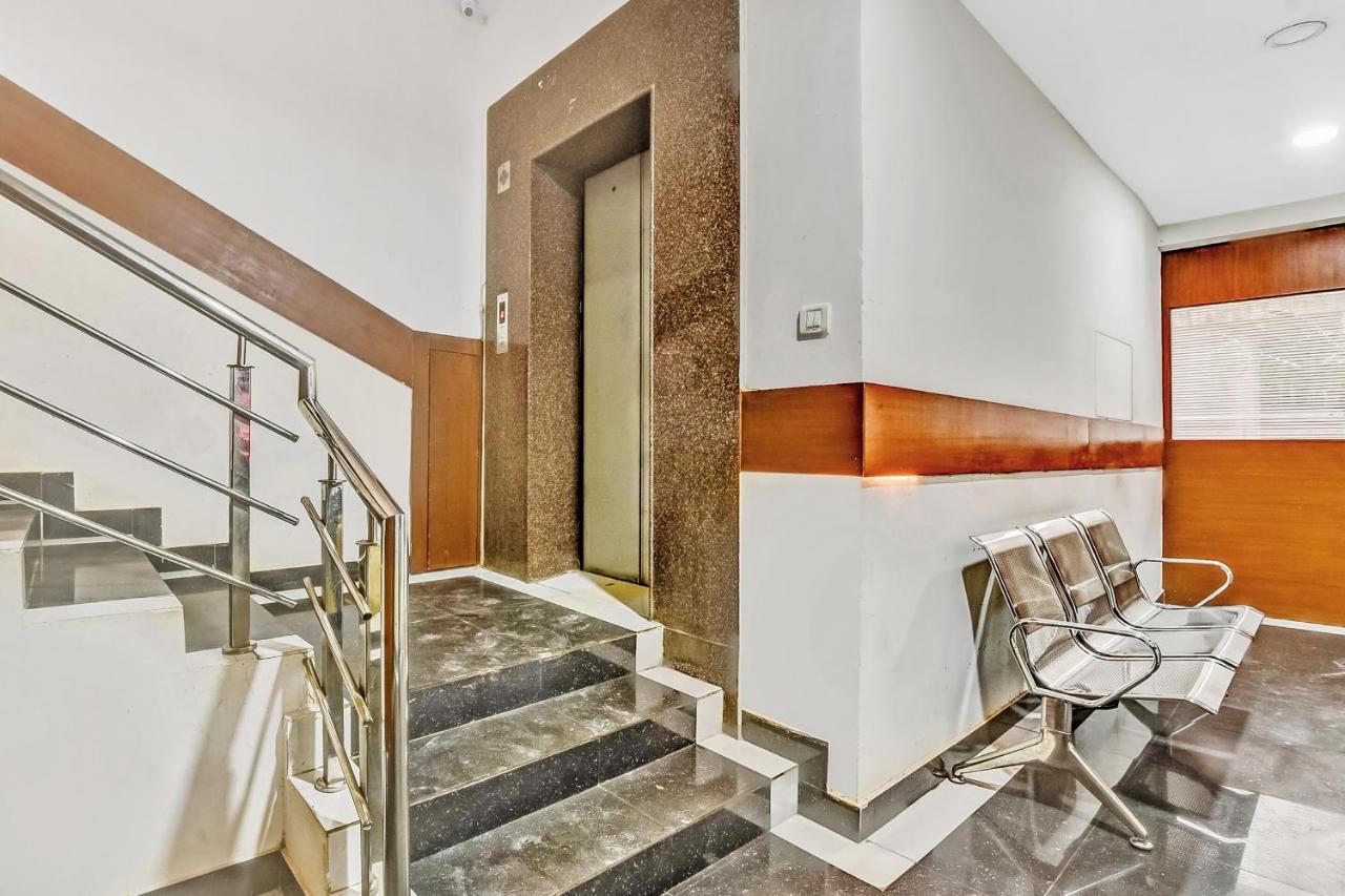 Hotel Sai Town House Мангалор Екстериор снимка