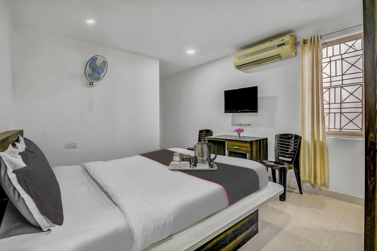 Hotel Sai Town House Мангалор Екстериор снимка