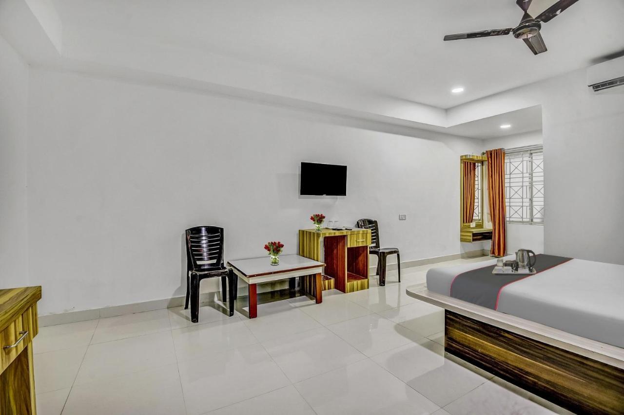 Hotel Sai Town House Мангалор Екстериор снимка