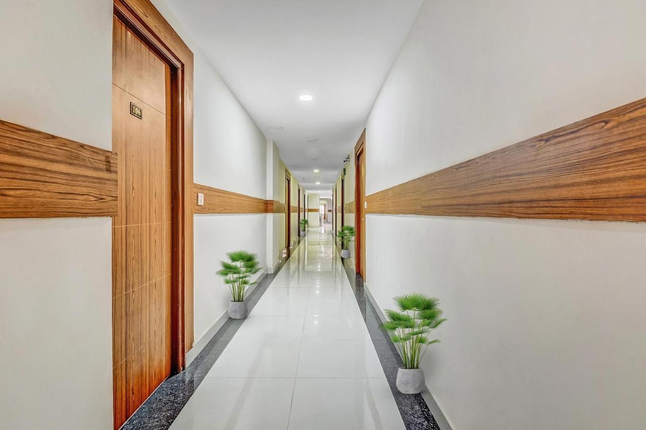 Hotel Sai Town House Мангалор Екстериор снимка