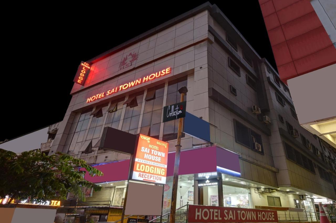 Hotel Sai Town House Мангалор Екстериор снимка