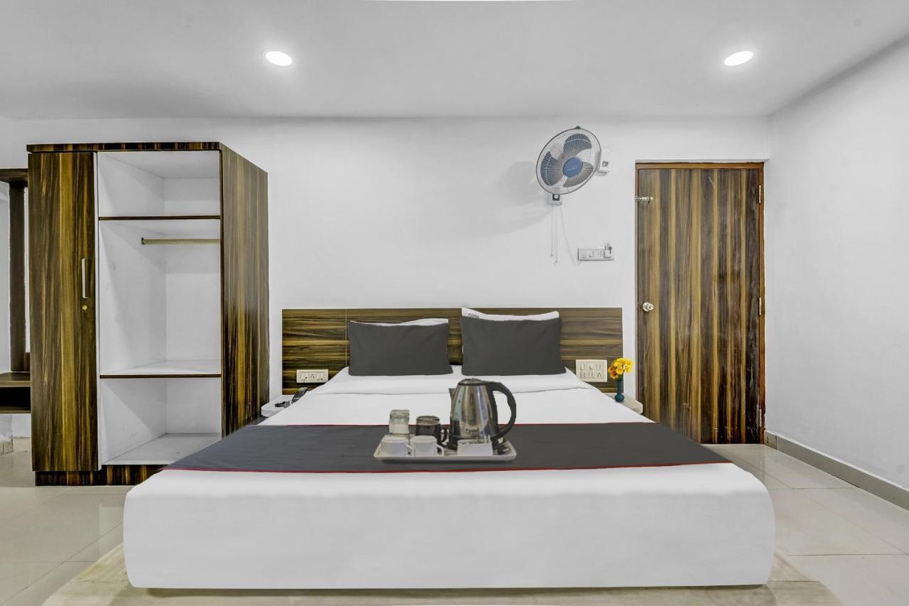 Hotel Sai Town House Мангалор Екстериор снимка